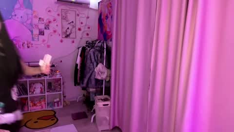 HolyLega online show from May 2026 12:49:02 AM