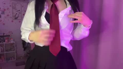 HolyLega online show from May 2026 04:38:01 PM
