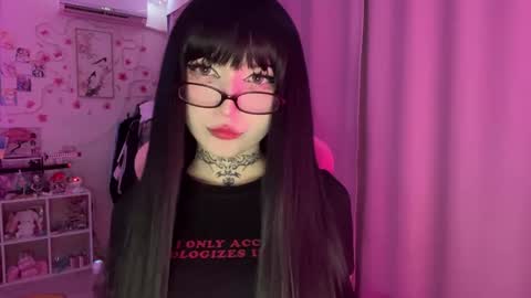 HolyLega online show from May 2026 07:15:01 PM