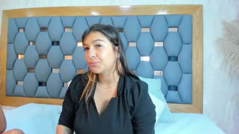 yayi derek  online show from January 2026 11:36:02 AM