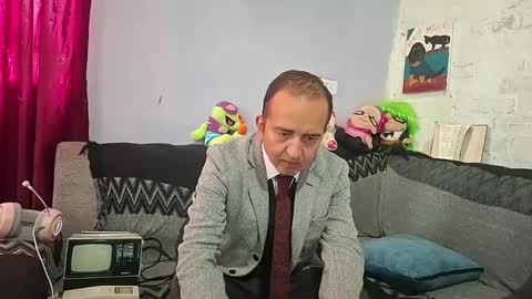 Hazzan online show from September 2025 03:01:02 PM