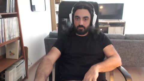 yeeaahoo online show from April 2026 03:56:01 PM