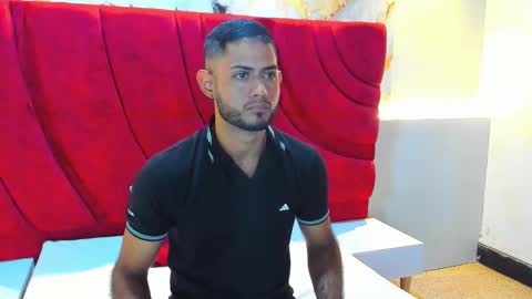 Yeferson online show from October 2025 09:04:01 PM