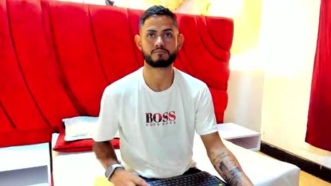 Yeferson online show from December 2025 07:44:01 PM