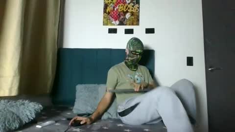 Snapshot of yeisongomezz chatting on September 2025 05:07:01 AM yeisongomezz online show from September 2025 05:07:01 AM