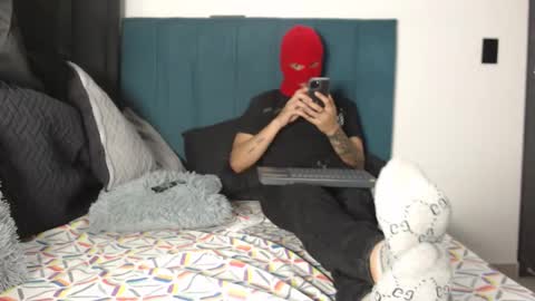 Snapshot of yeisongomezz chatting on September 2025 02:05:02 AM yeisongomezz online show from September 2025 02:05:02 AM
