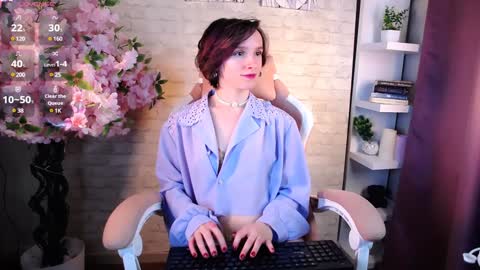 Snapshot of yellow_songbird chatting on February 2025 03:10:02 PM Liya online show from February 2025 03:10:02 PM