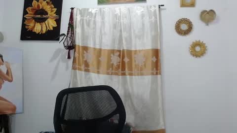 Snapshot of yemaya_28 chatting on January 2025 11:29:01 PM Yemaya 28 online show from January 2025 11:29:01 PM