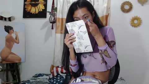 Snapshot of yemaya_28 chatting on February 2025 12:37:01 PM Yemaya 28 online show from February 2025 12:37:01 PM