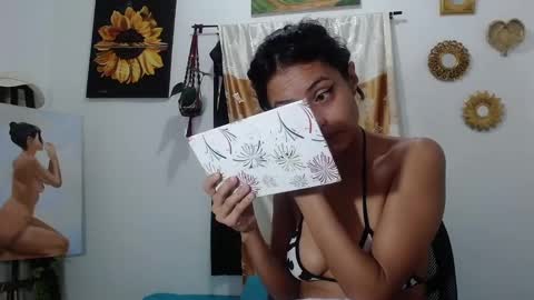 Snapshot of yemaya_28 chatting on February 2025 09:42:01 AM Yemaya 28 online show from February 2025 09:42:01 AM