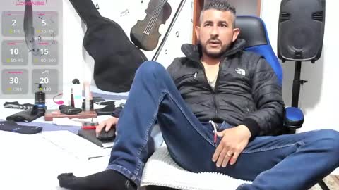 Yeol online show from January 2025 06:21:01 PM