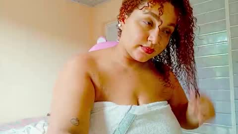 Snapshot of yera_sh chatting on January 2026 09:42:01 PM YERA online show from January 2026 09:42:01 PM