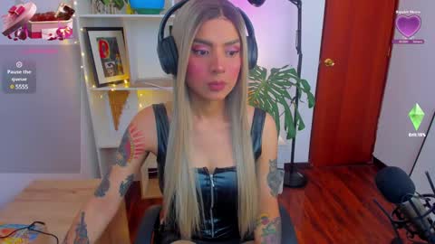 Snapshot of yeriawaddell_ chatting on January 2025 03:29:02 PM yeriawaddell online show from January 2025 03:29:02 PM