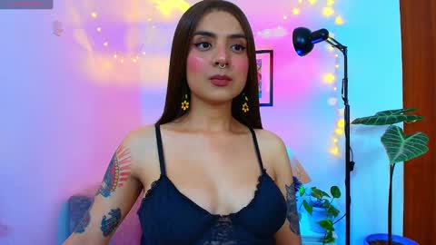 Snapshot of yeriawaddell_ chatting on February 2025 11:32:02 PM yeriawaddell online show from February 2025 11:32:02 PM