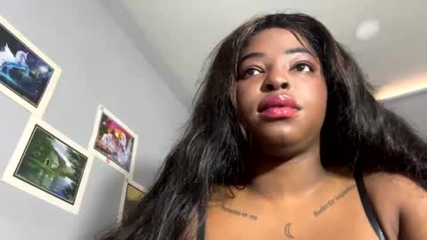 gomez5 online show from February 2025 03:16:02 PM