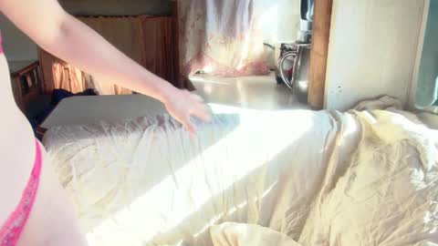 Brienne  online show from January 2026 04:00:01 PM