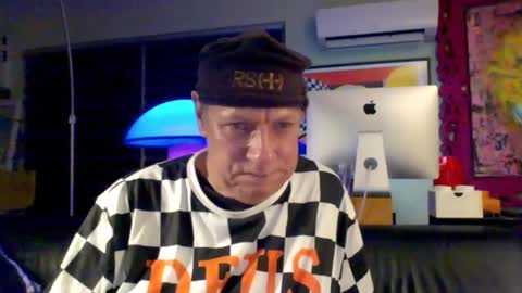 Snapshot of yessex247 chatting on December 2024 06:53:01 PM yessex247 online show from December 2024 06:53:01 PM