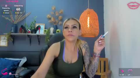 Snapshot of yessika_parker chatting on July 2026 08:50:01 AM yessika_parker online show from July 2026 08:50:01 AM