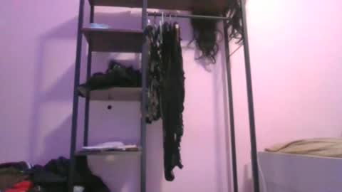 yin476 online show from October 2025 02:41:01 AM