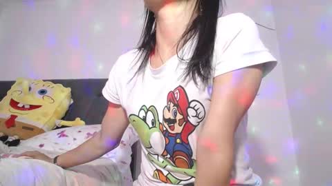 Yiny online show from January 2025 06:49:02 AM