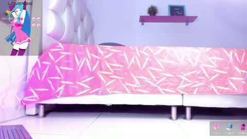 Yiovanna online show from January 2025 12:26:01 PM