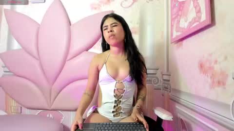 Snapshot of yipsy_gonzales chatting on July 2026 03:08:01 AM Yipsy online show from July 2026 03:08:01 AM