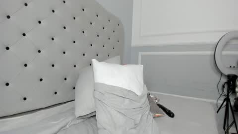 roxie reyes  online show from January 2025 09:57:02 AM