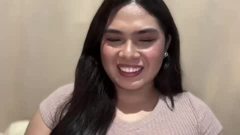 yllana love online show from December 2024 10:00:02 PM