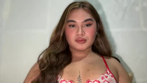 yllana love online show from February 2025 05:50:02 PM