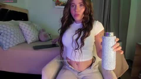Snapshot of yluismag chatting on July 2026 05:20:02 AM lucy online show from July 2026 05:20:02 AM
