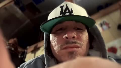 Snapshot of ymmotg chatting on January 2025 01:18:02 AM ymmotg online show from January 2025 01:18:02 AM