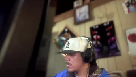 Snapshot of ymmotg chatting on January 2025 12:40:02 PM ymmotg online show from January 2025 12:40:02 PM