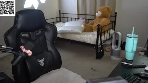 Palmela Handerson online show from January 2025 08:55:01 PM