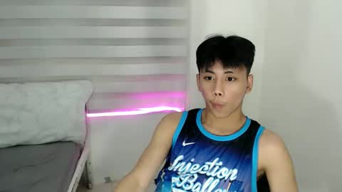 ynotyu online show from October 2025 03:32:01 PM