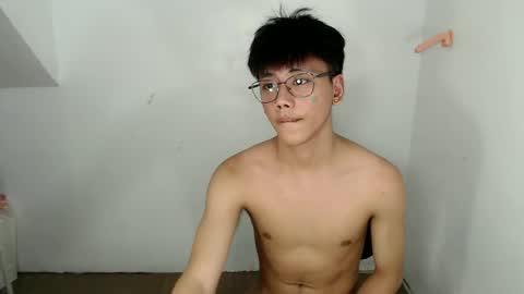 ynotyu online show from April 2026 07:58:02 PM