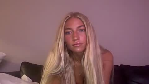 yo1obunny online show from July 2026 03:06:02 AM