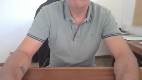 Yo47 online show from November 2025 03:56:02 PM