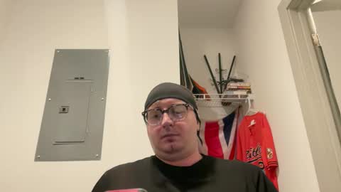 yogasmokedog69 online show from May 2026 03:33:01 AM