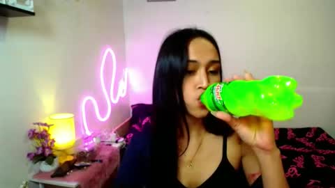 yogirl_tianaxxx online show from December 2025 06:50:01 PM