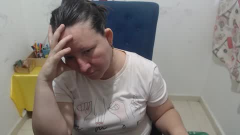 yohis online show from April 2026 01:33:01 AM