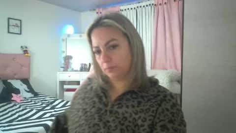 yokiko online show from September 2025 12:16:02 PM