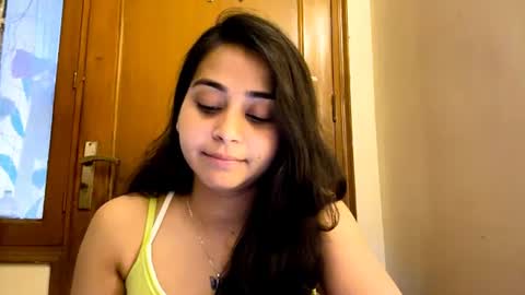 yolondakaltz online show from August 2026 02:46:02 AM