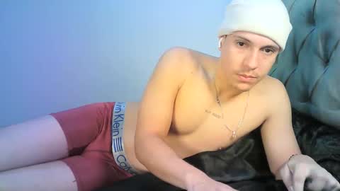 Yonat online show from November 2025 03:45:02 AM