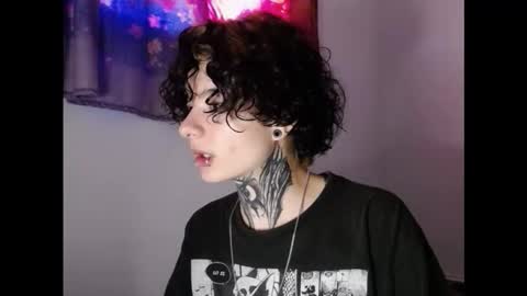 Little Mike Independent model online show from February 2026 10:06:02 PM