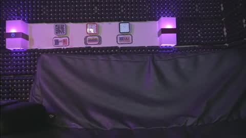 dulceandyors online show from January 2025 04:00:01 AM