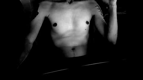 Snapshot of yorshgodsex chatting on October 2025 04:27:01 PM Vlad online show from October 2025 04:27:01 PM