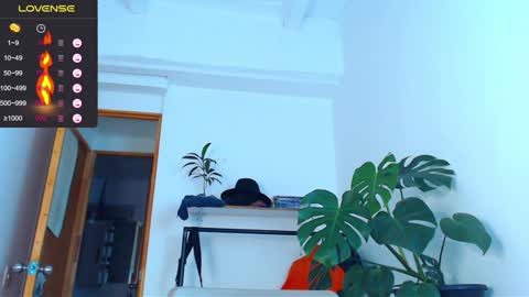 Enzo online show from January 2025 09:44:02 AM