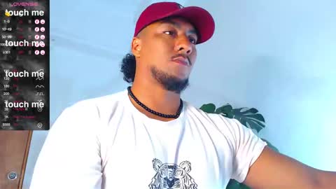 Enzo online show from February 2025 03:12:01 AM