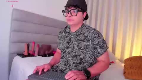 Snapshot of yossefmout chatting on July 2026 12:51:02 PM Yossef online show from July 2026 12:51:02 PM