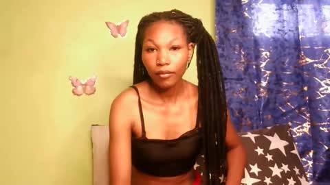 Snapshot of yosweetslut chatting on March 2026 07:36:02 AM Sweetkitty online show from March 2026 07:36:02 AM